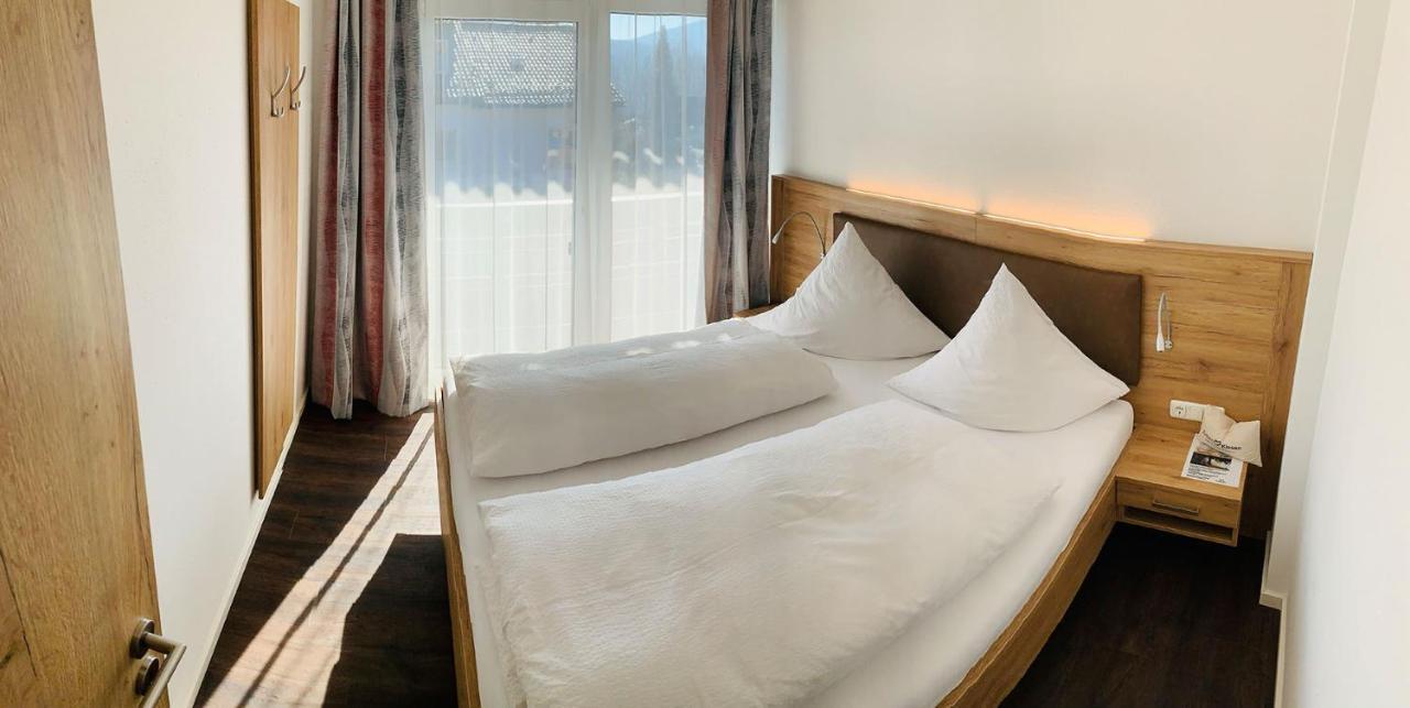 Apartmenthaus Florian Lam Exteriér fotografie